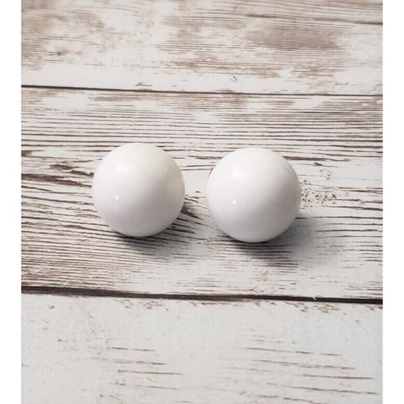 Vintage Jewelry - Vintage Clip On Earrings - White Domed 0.75" - Some Staining